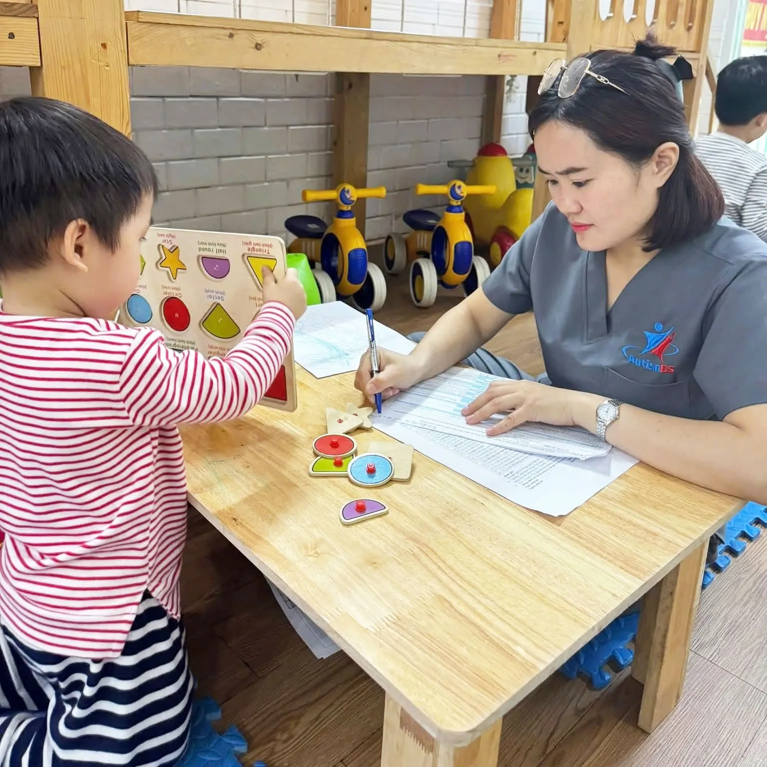 Mở khóa tiềm năng cá nhân của mỗi đứa trẻ bằng phương pháp giáo dục khoa học, cá nhân hóa và giàu tính nhân văn.