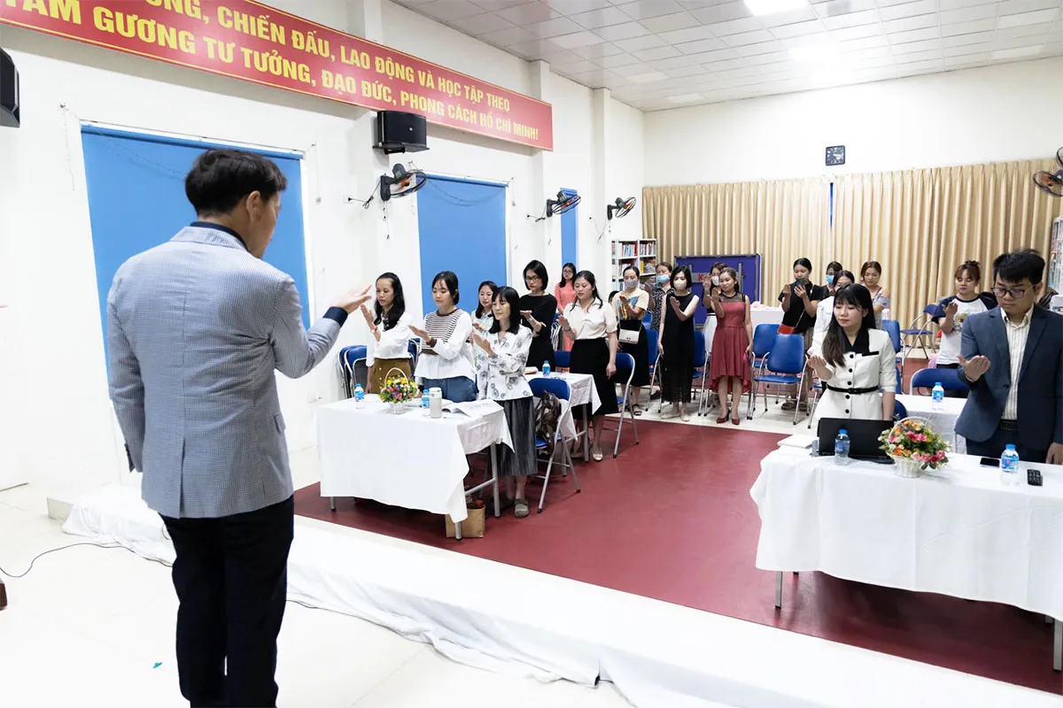 Hợp tác giáo dục đặc biệt dựa trên một hệ sinh thái hoàn chỉnh.