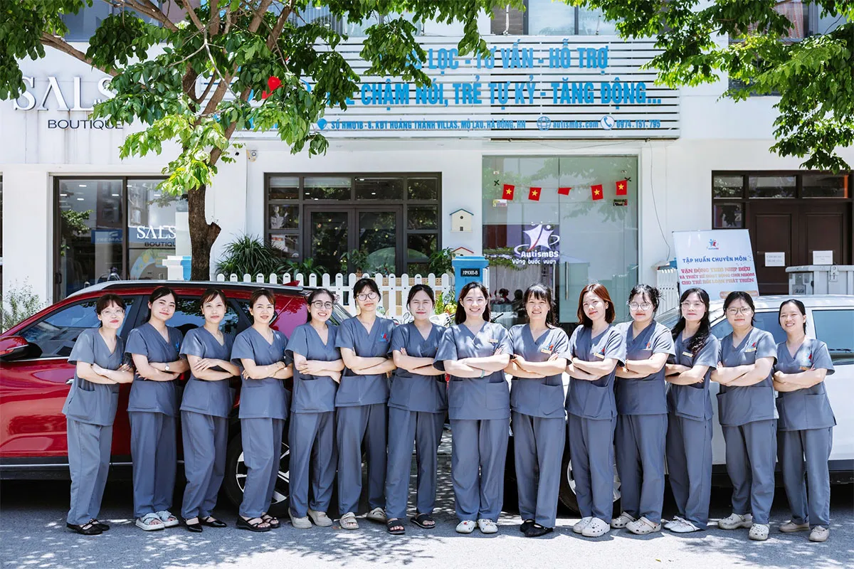 Autismbs luôn đồng hành đúng cách, phát triển đúng hướng.