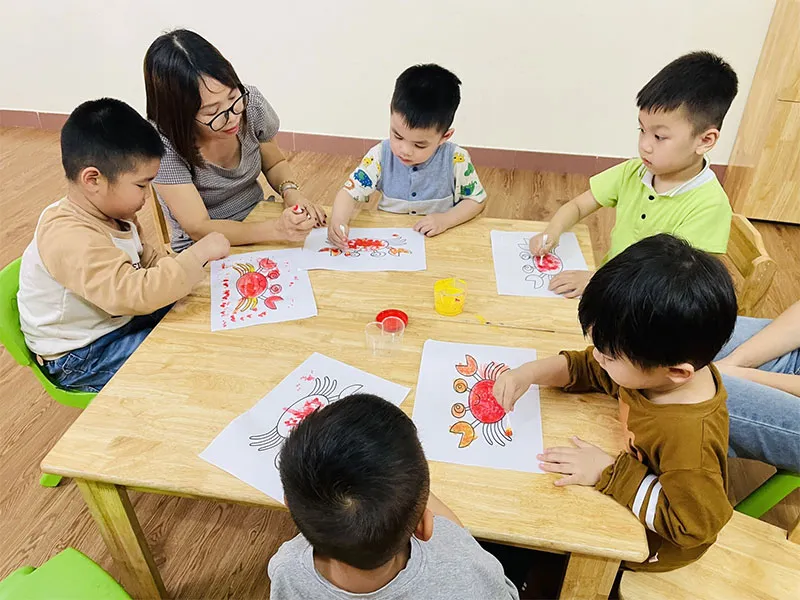 AutismBS là nơi để các em phát triển cảm xúc, giao tiếp và hòa nhập xã hội.