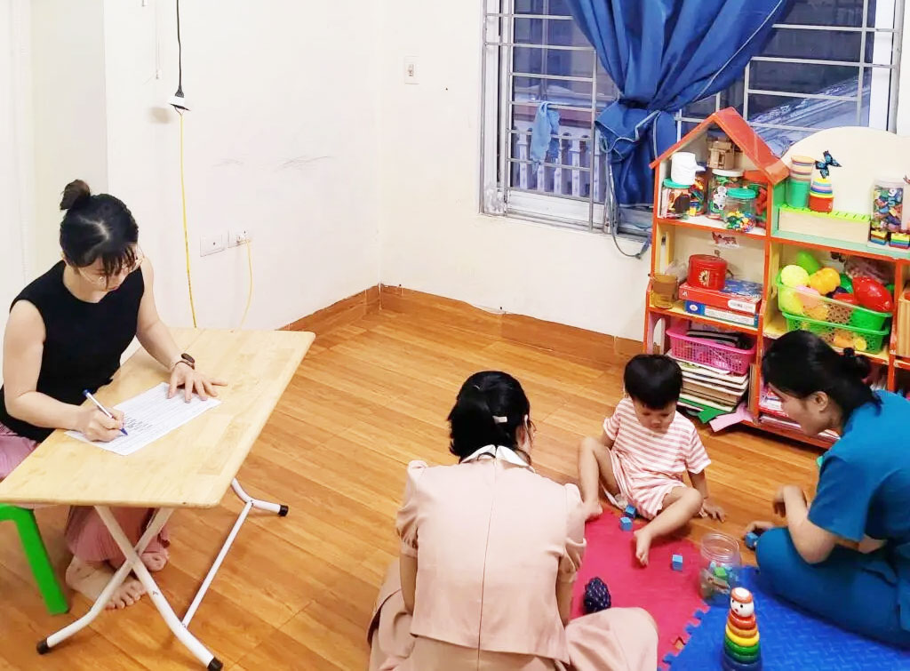 Trị liệu ngôn ngữ tại AutismBS - Giải pháp giúp trẻ chậm nói “bật tiếng” tự nhiên